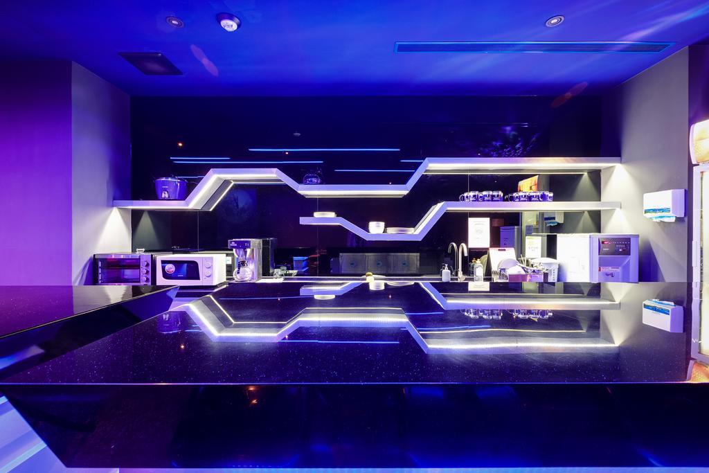 Space Inn Xinyi Тайбэй Экстерьер фото
