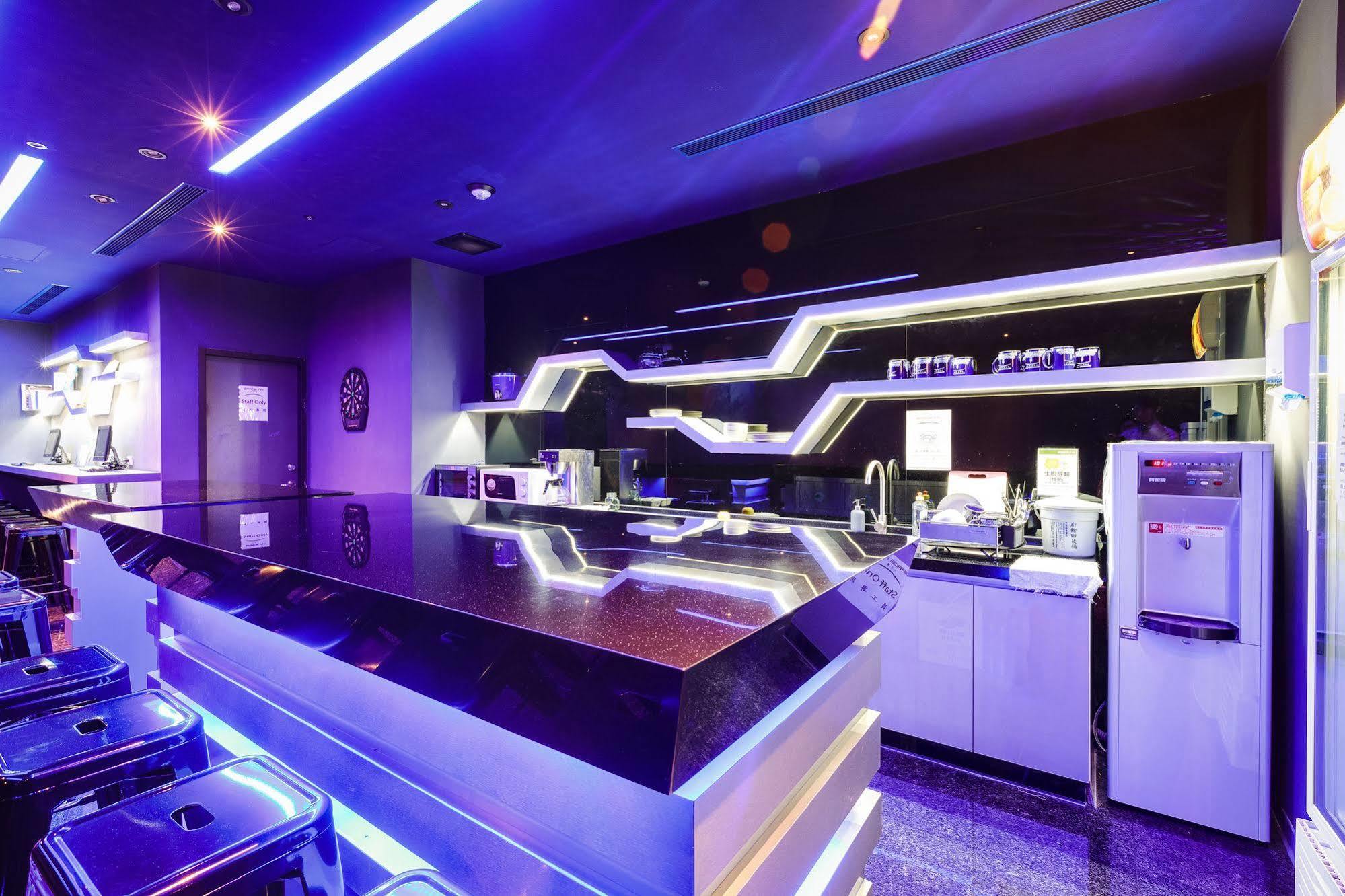 Space Inn Xinyi Тайбэй Экстерьер фото