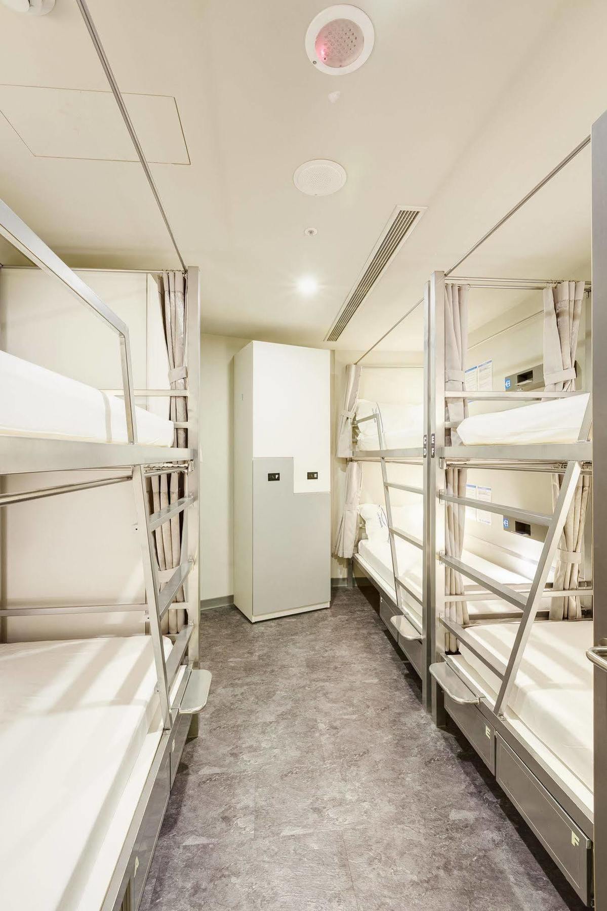 Space Inn Xinyi Тайбэй Экстерьер фото